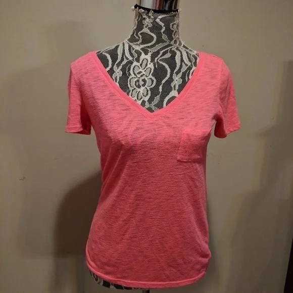 Aerie Top....Too Cute! - Picture 1 of 3